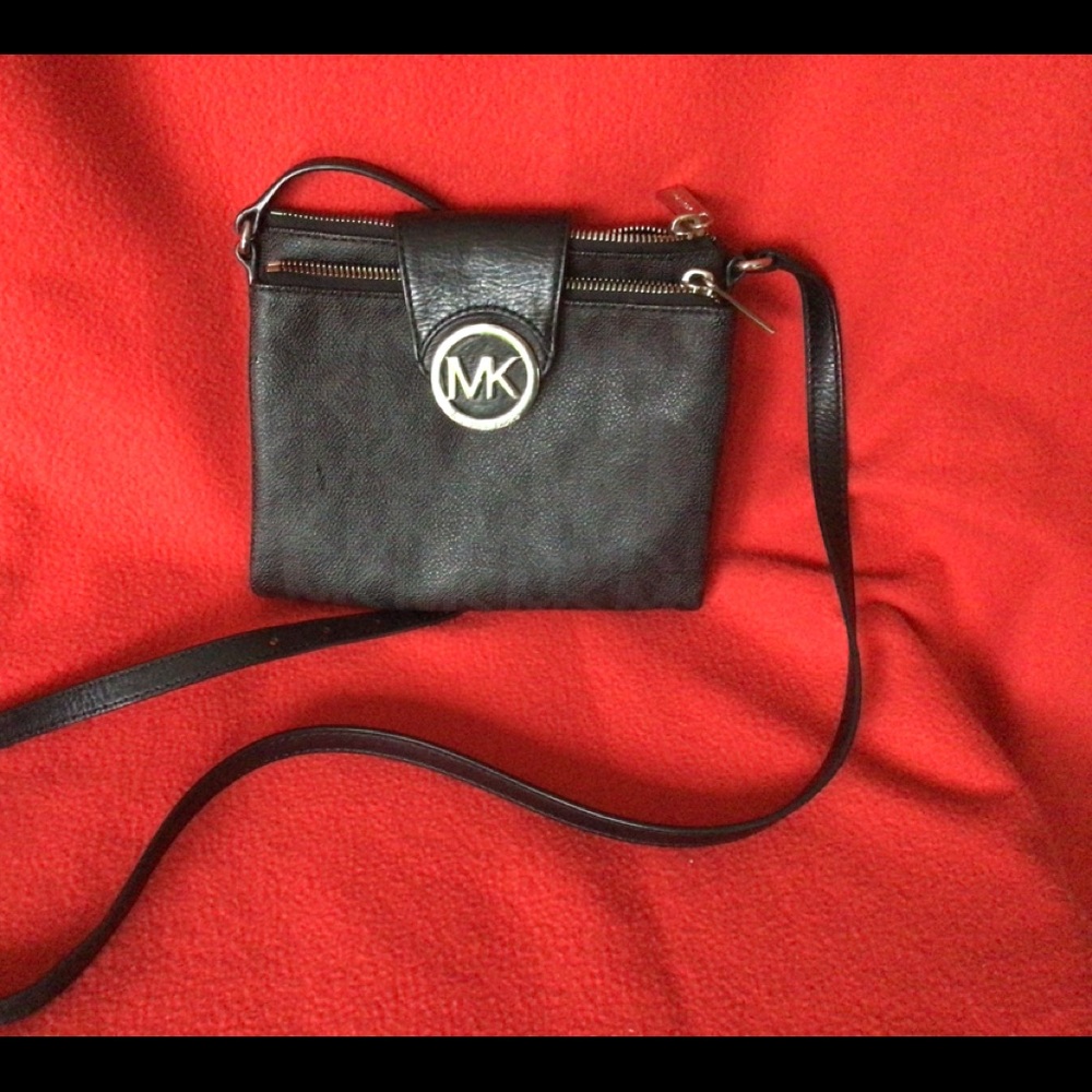 Michael Kors crossbody purse